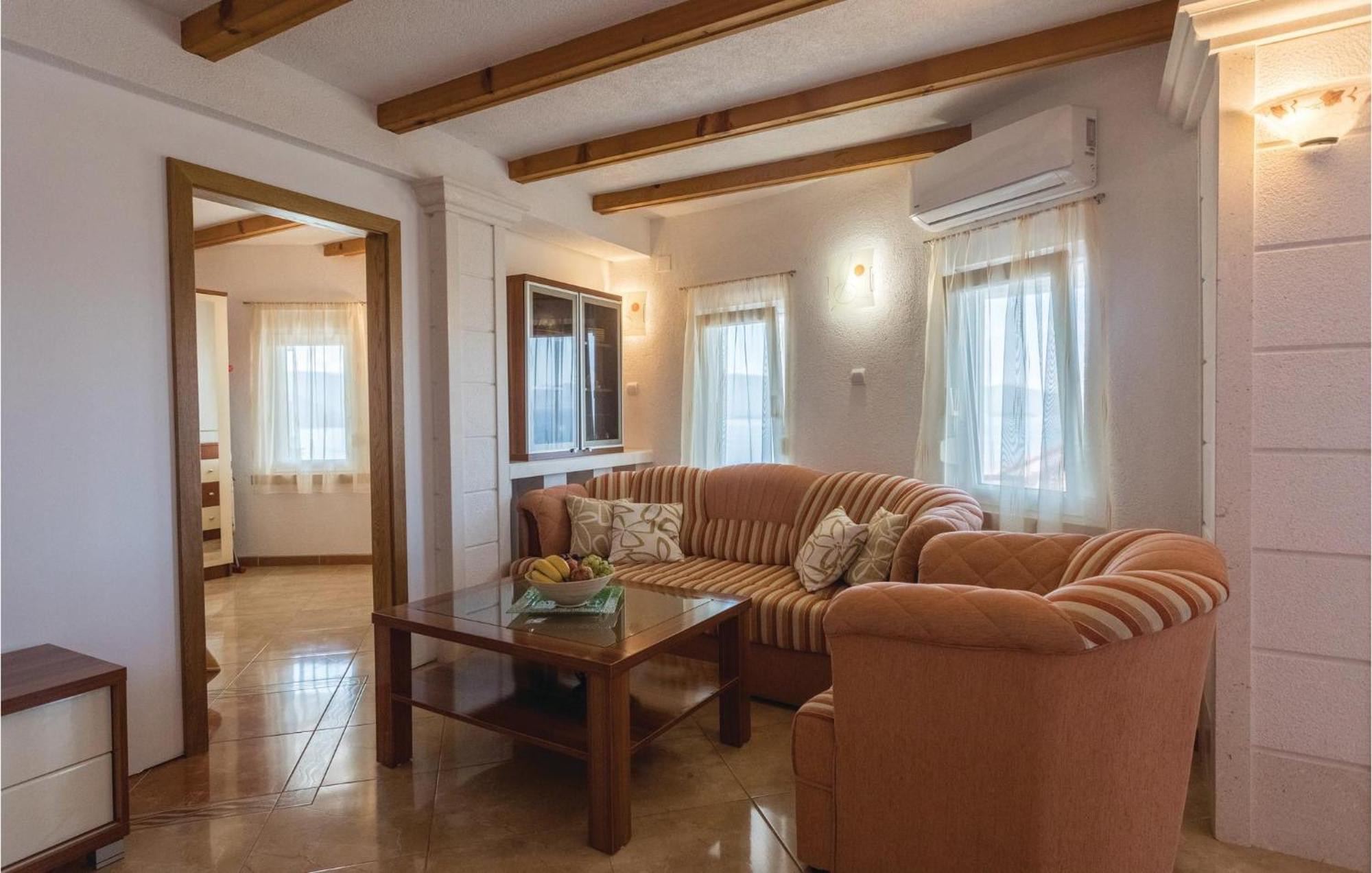 Lovely Apartment In Komarna With House Sea View Klek Exteriör bild